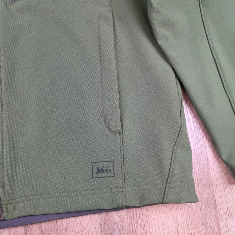 REI Softshell Windbraker Jacket Size L